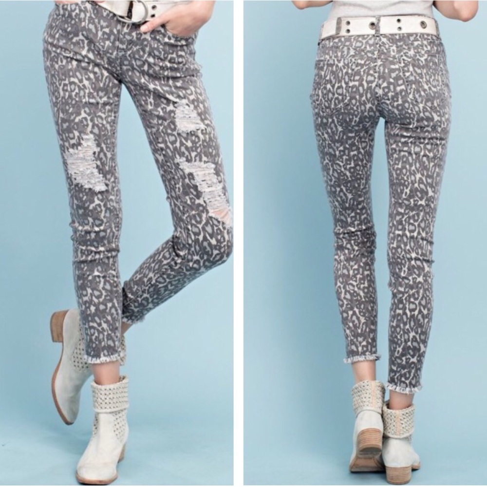 $ FIRM 🌷 Gray Animal Print Distressed Pants